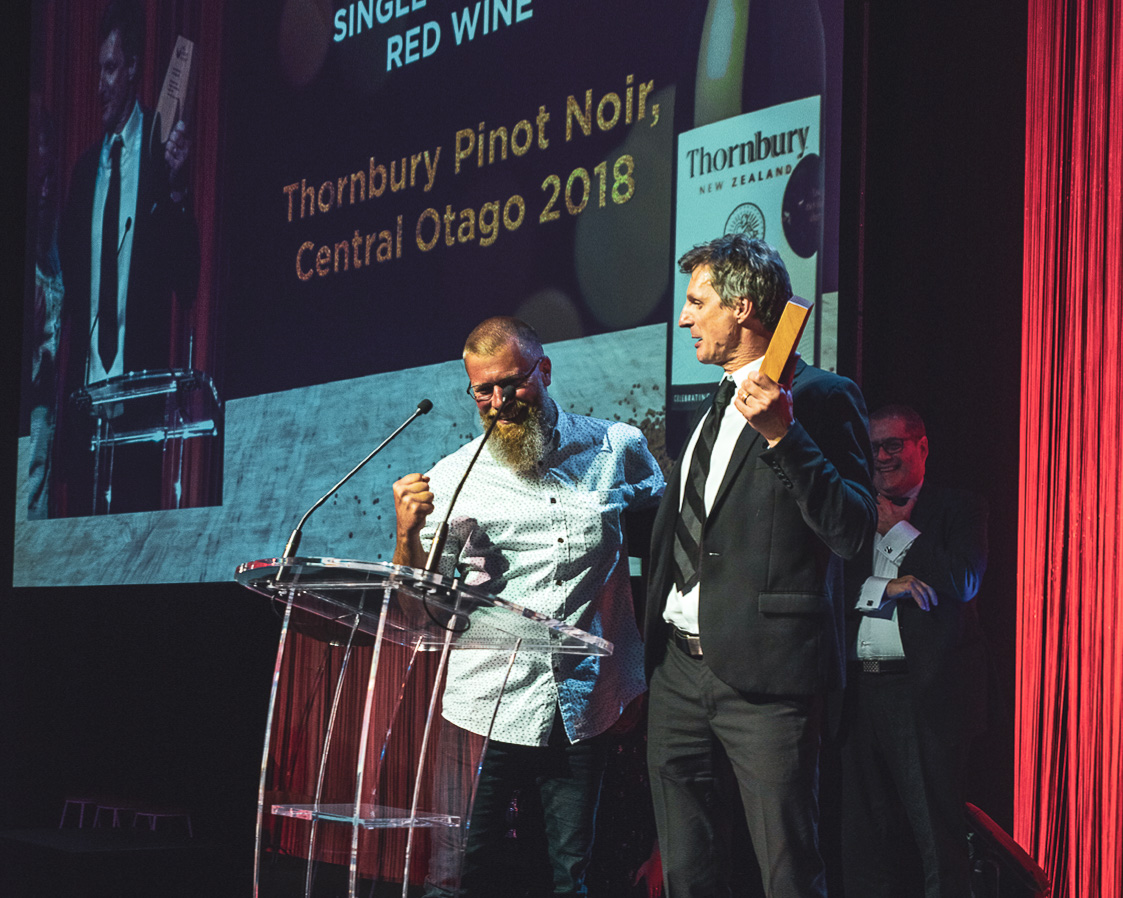 Simon Fell and Craig Carter accepting a trophy at the New Zealand Wine Awards