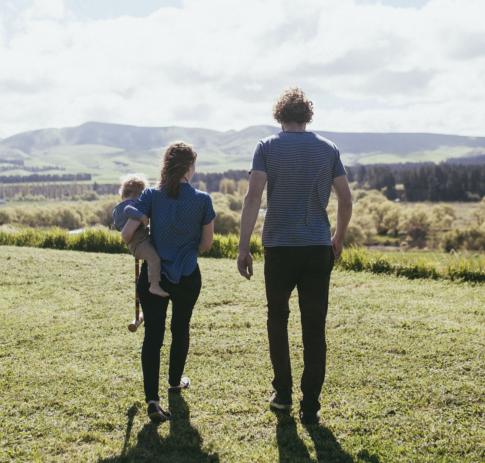 Pete and Alanna Chapman walking away from the camera